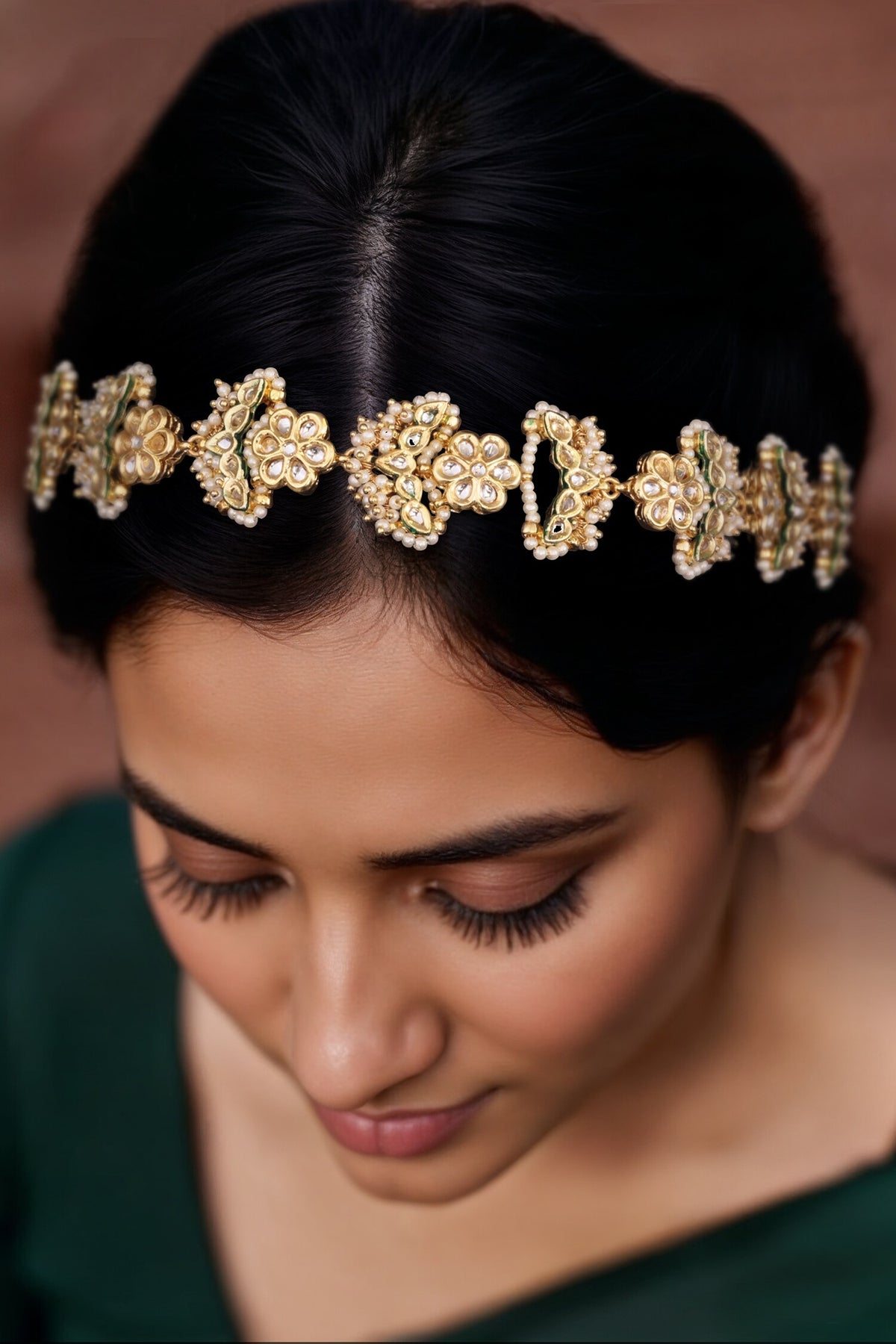 Gold Finish Imitation Kundan Mathapatti 