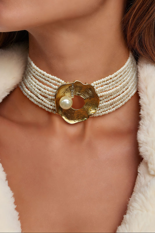 Gold Faux Pearls Choker 