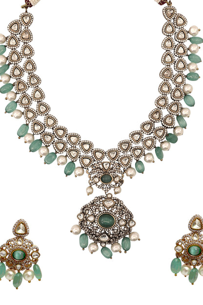 Gold Finish Choker Set 