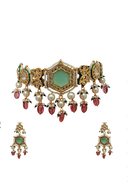 Gold Finish Kundan Necklace Set 