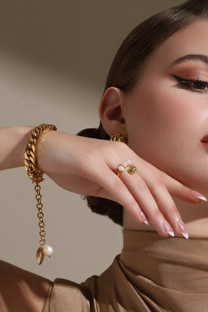 Shell Chic Bracelet 
