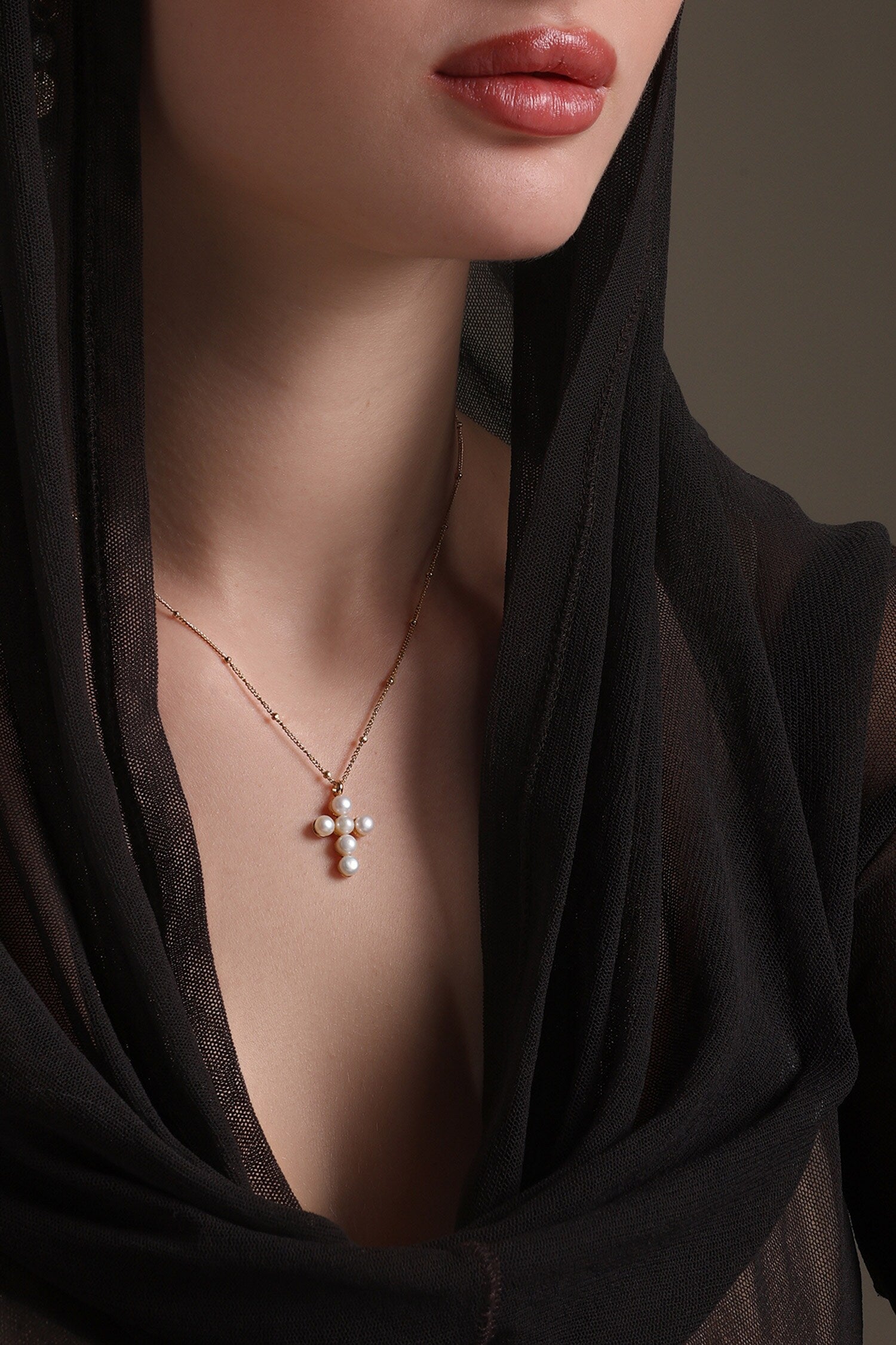 Cross Grace Necklace 