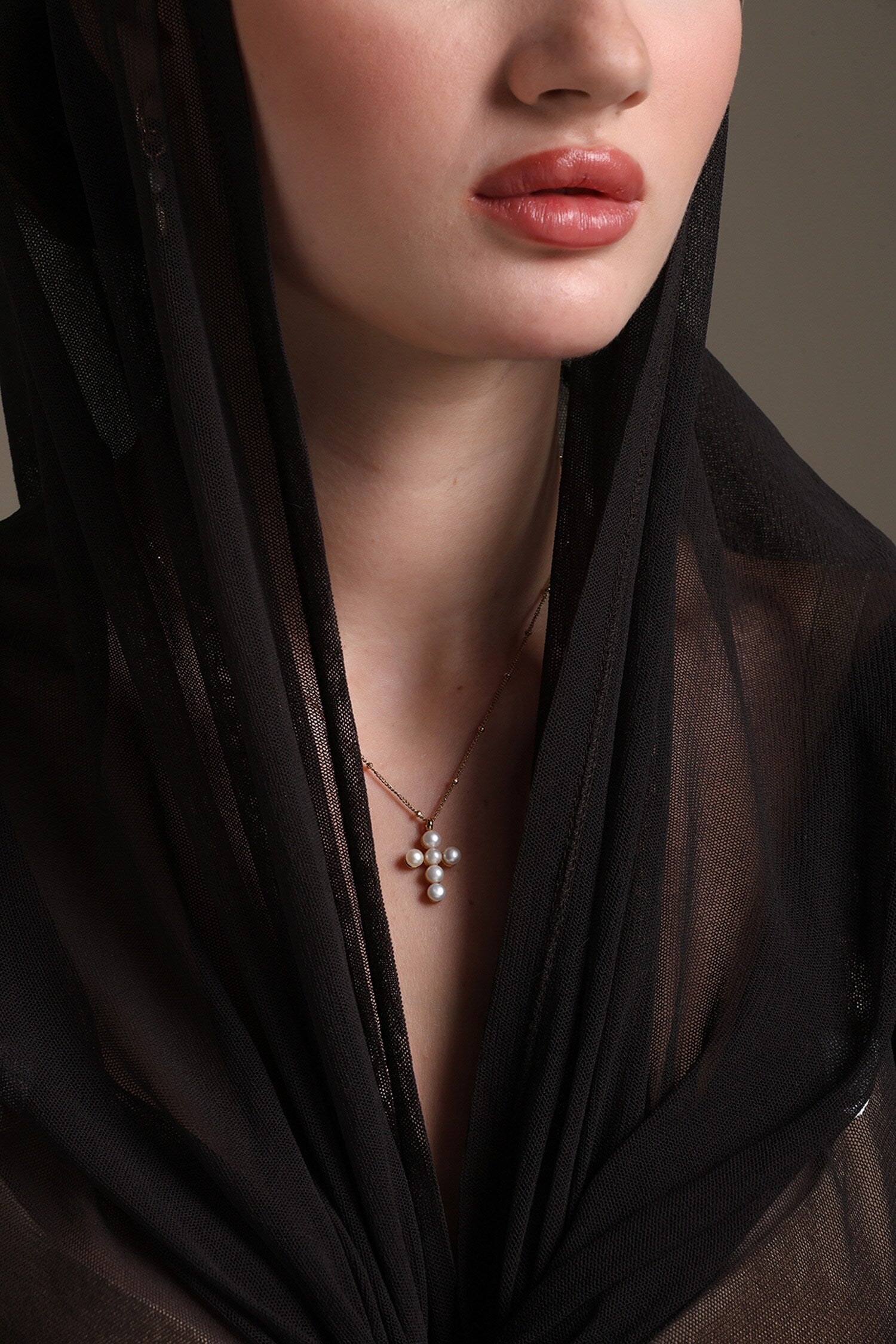 Cross Grace Necklace 