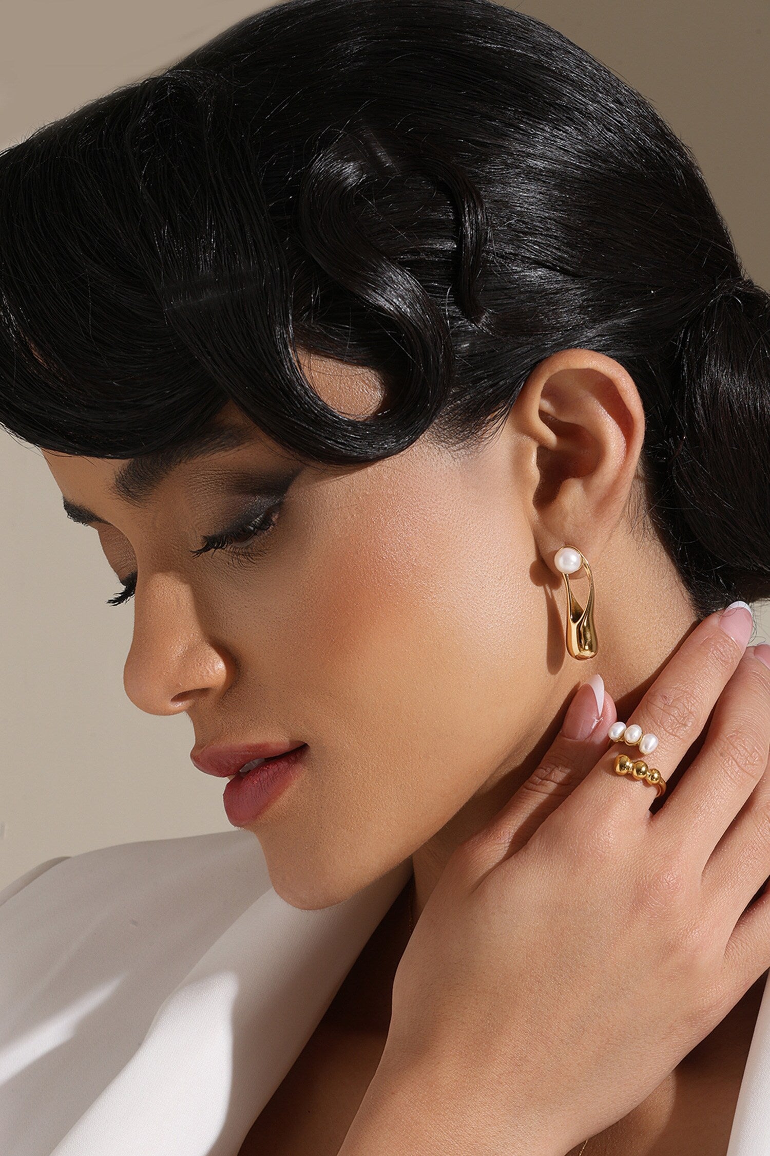 Elegant Drop Earrings 