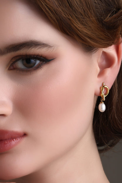 Knot Sophistication Earrings 