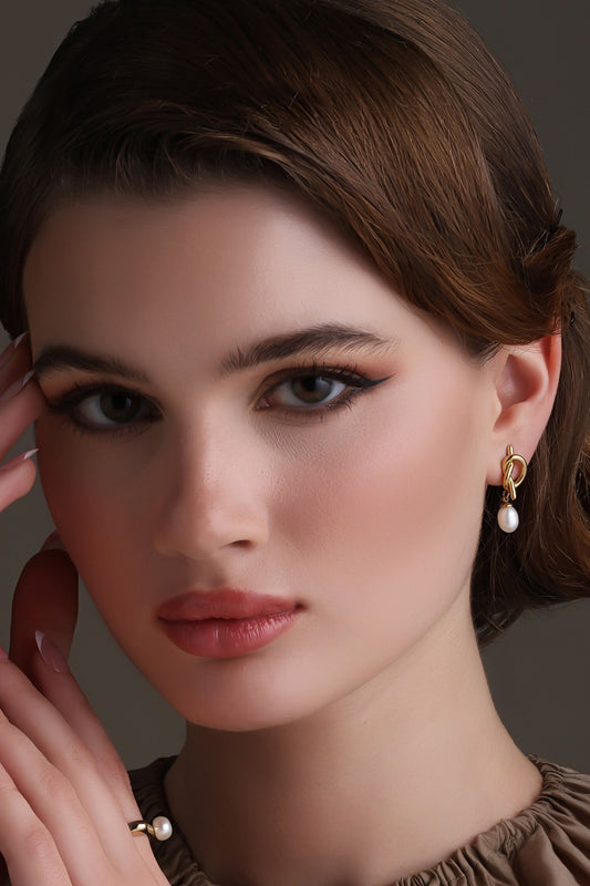 Knot Sophistication Earrings 