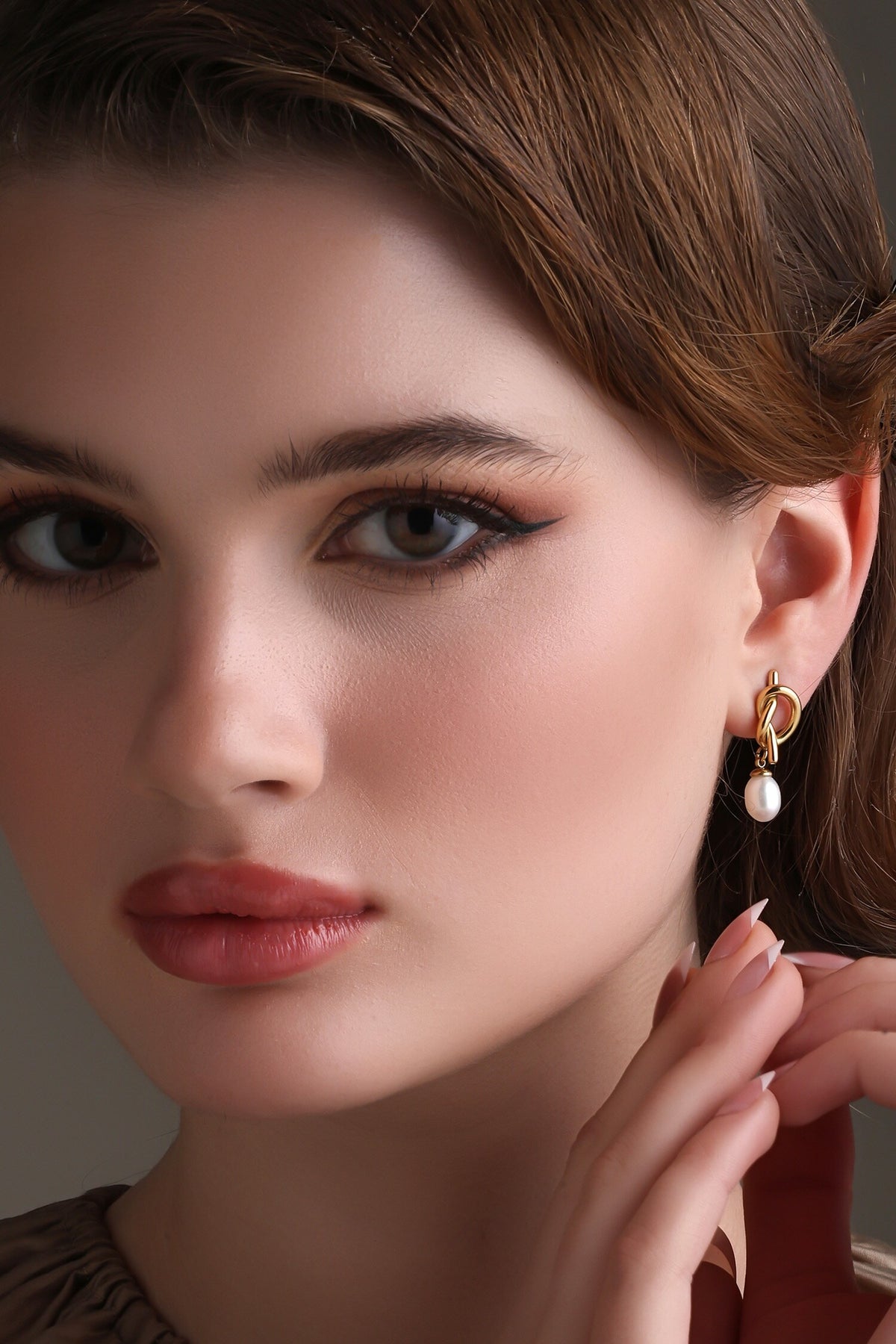 Knot Sophistication Earrings 