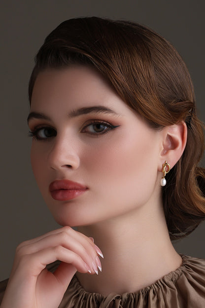 Knot Sophistication Earrings 