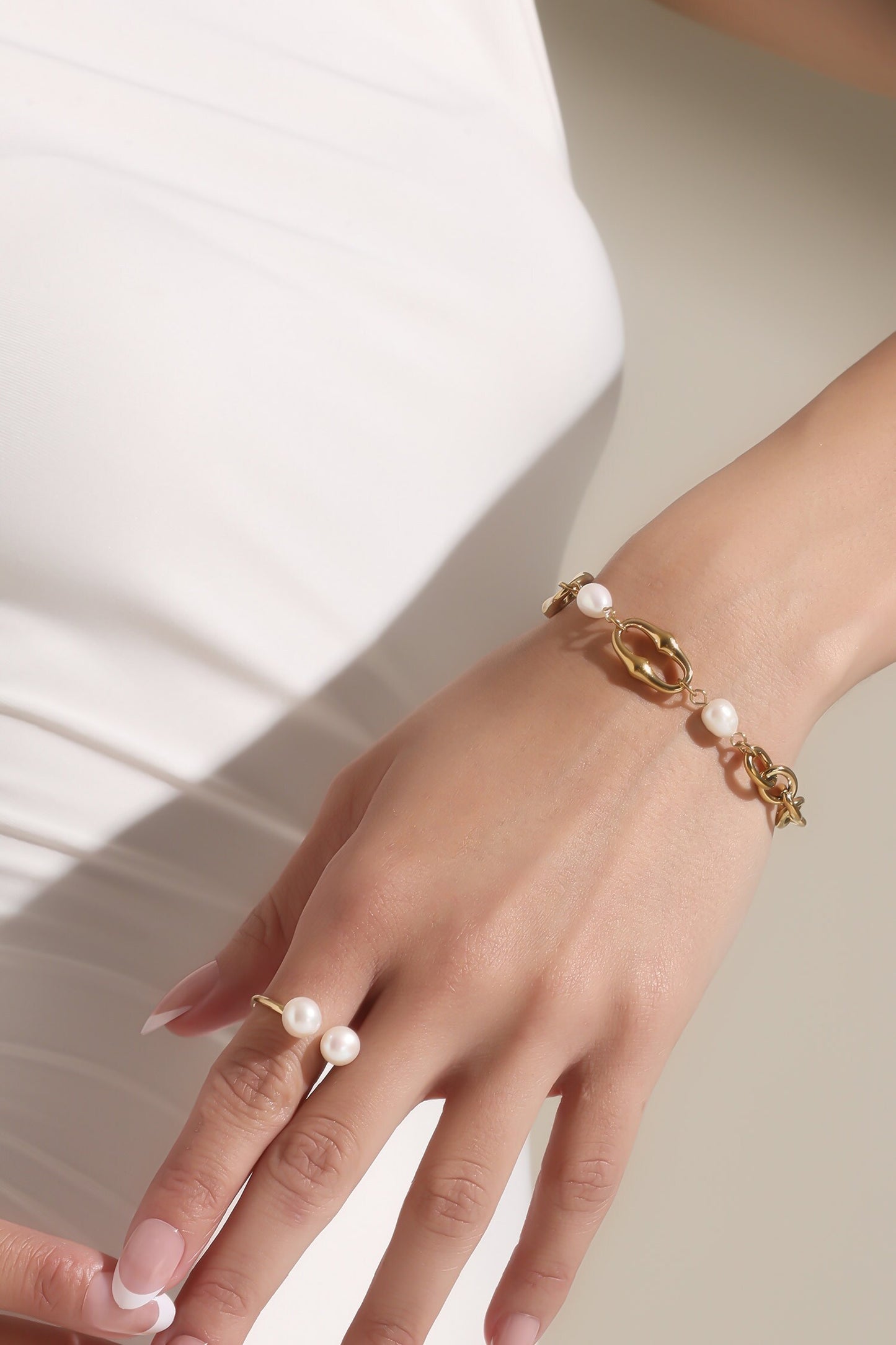 Artisinal Hoop Bracelet 