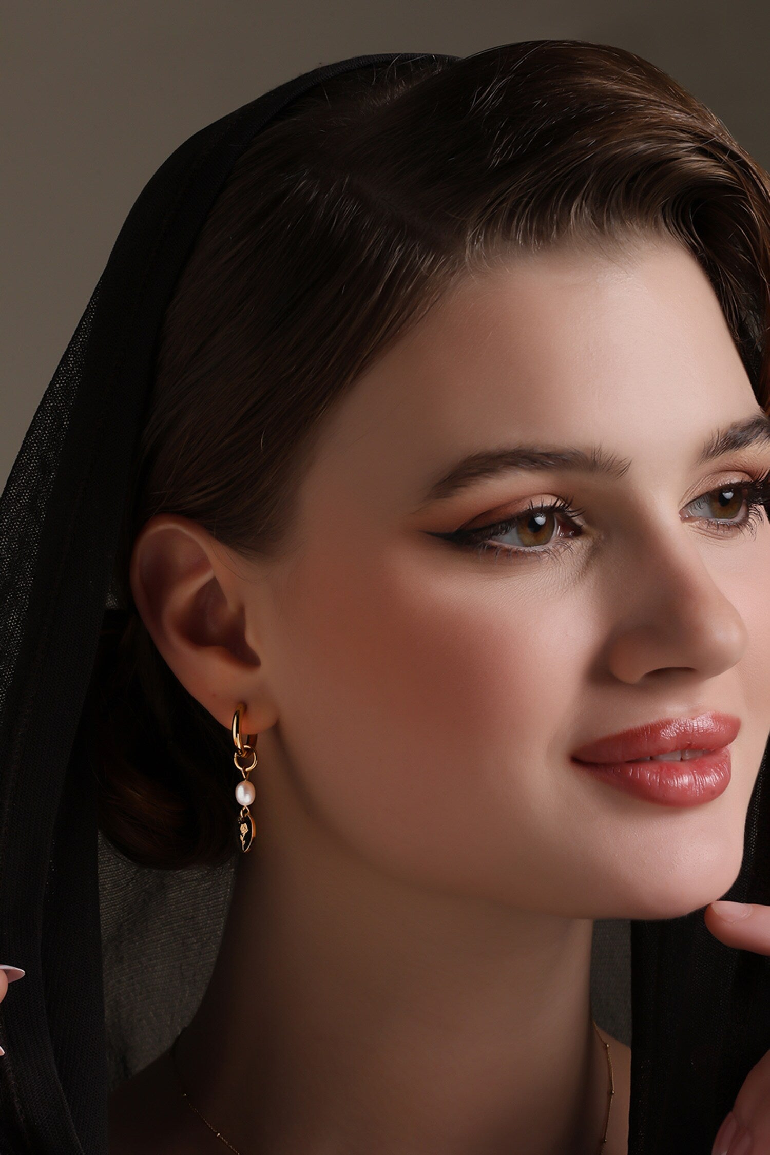 Flora Drop Earrings 