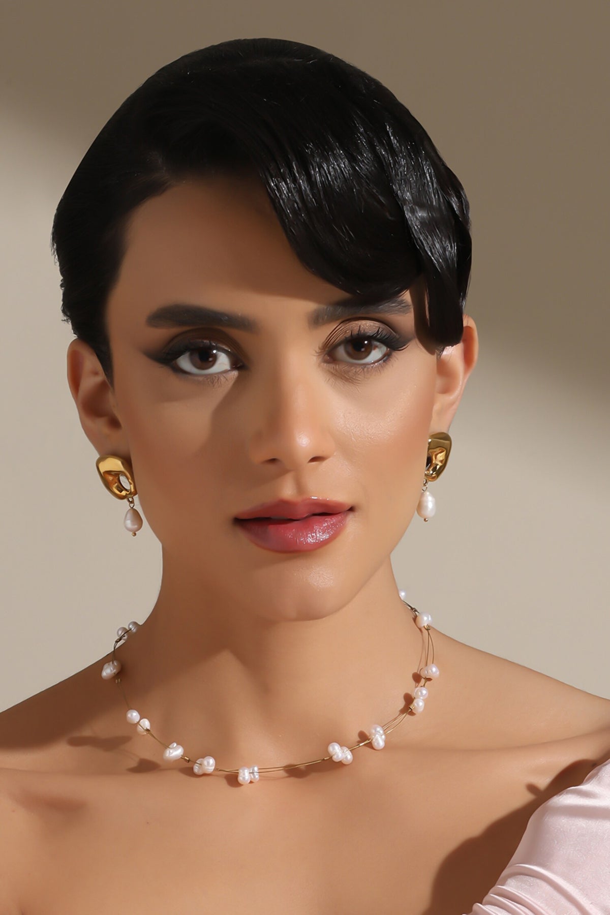 Pearl Elegance Chain Necklace 
