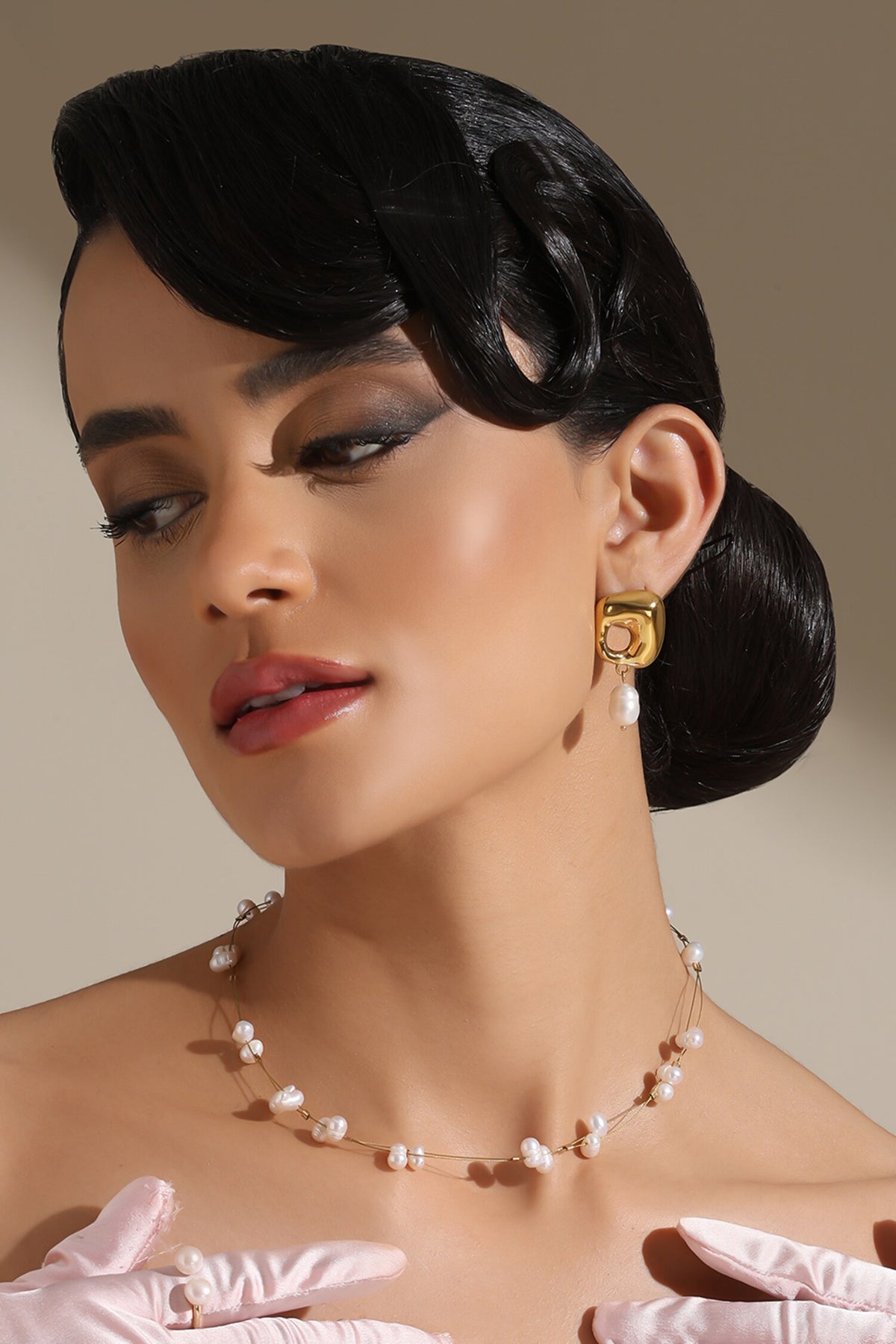 Pearl Elegance Chain Necklace 