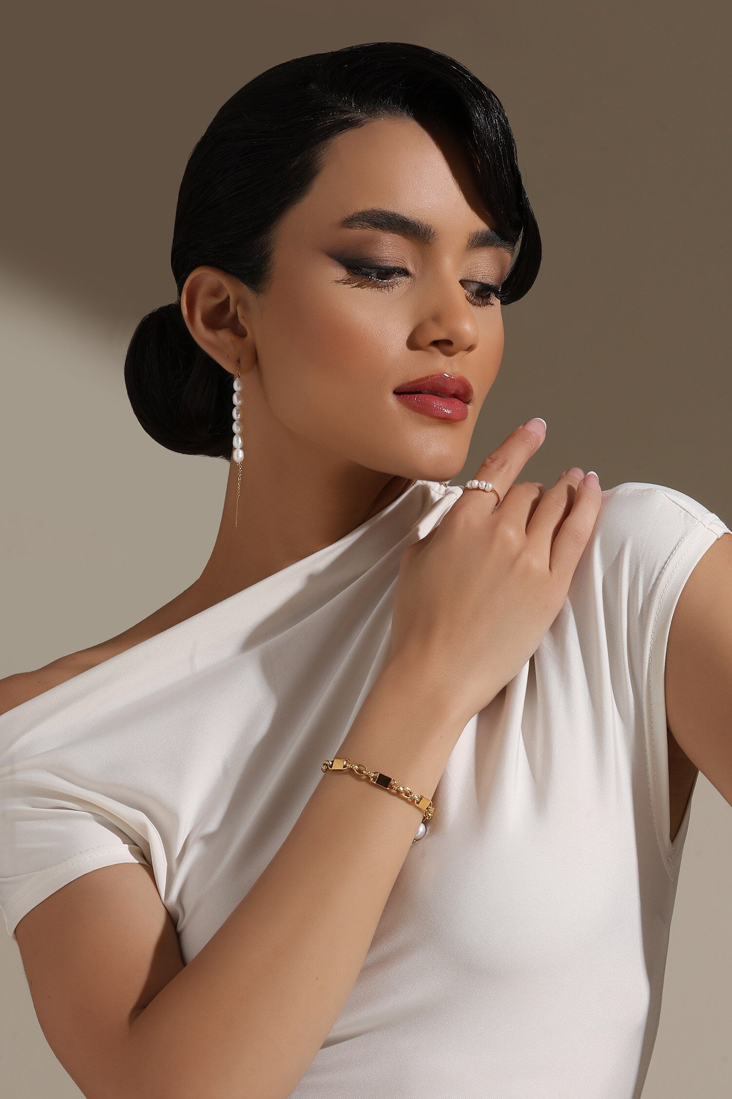 Minimalist Radiance Bracelet 