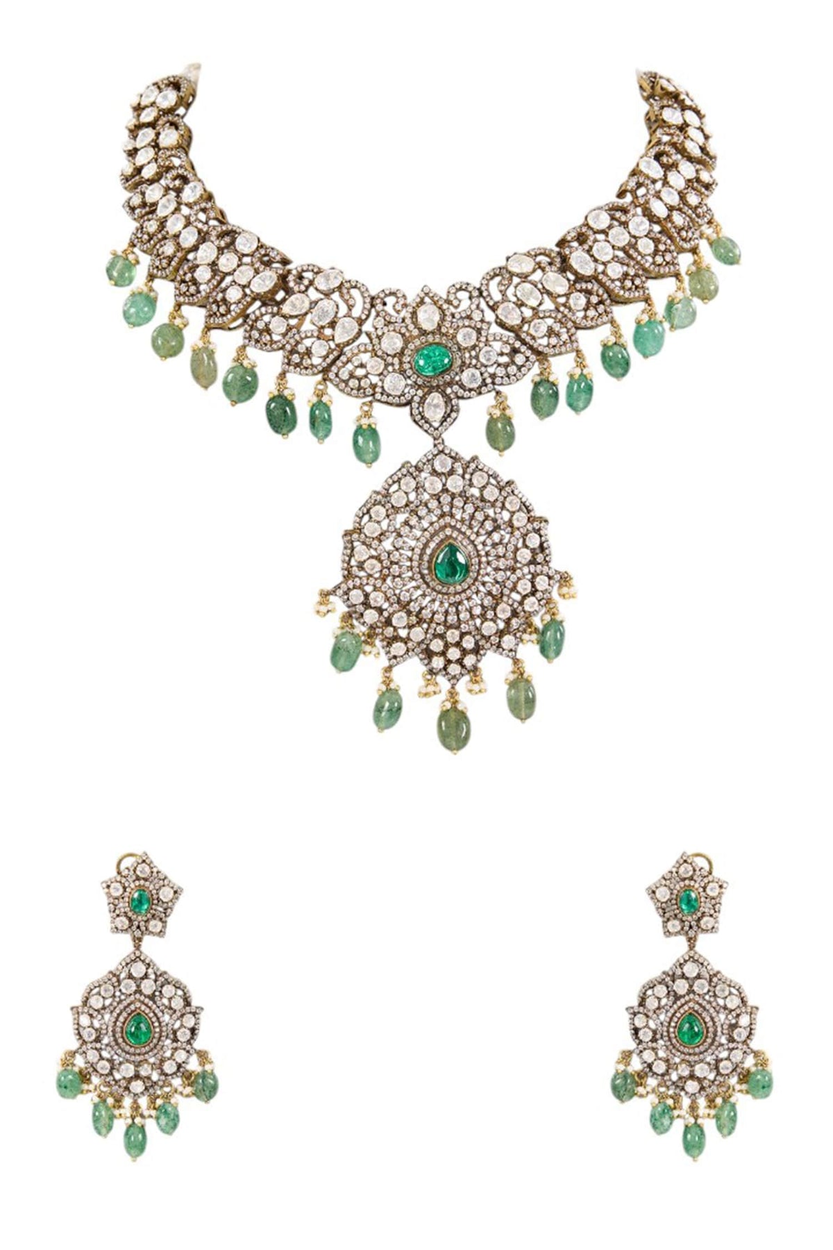 Kundan Embellished Choker Set 
