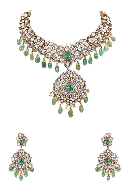 Kundan Embellished Choker Set 