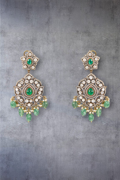 Kundan Embellished Choker Set 