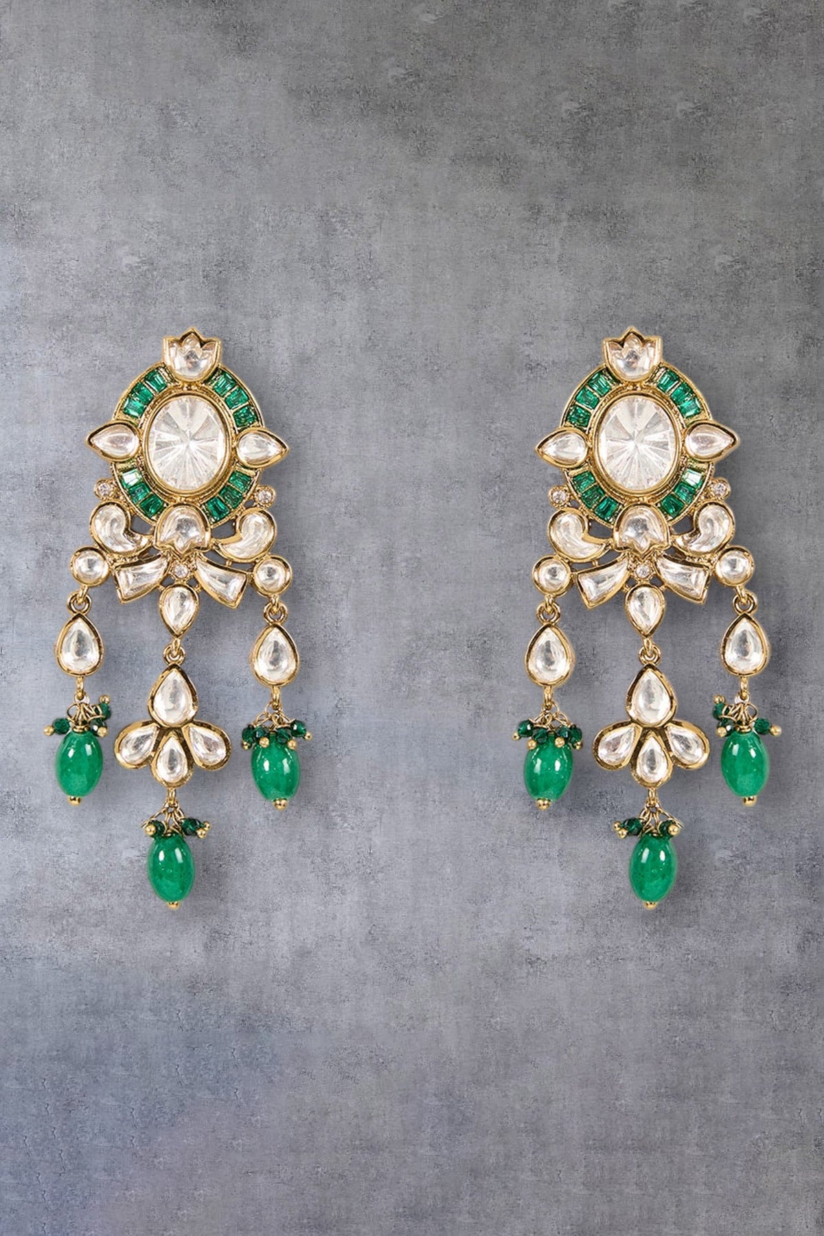 Emerald Green Kundan Choker Necklace Set 