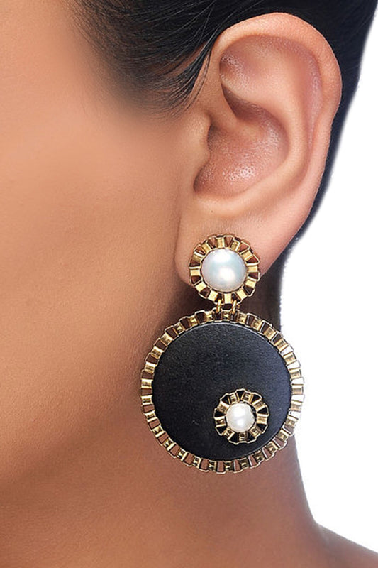 Sawdust Pearl Embellished Earrings 