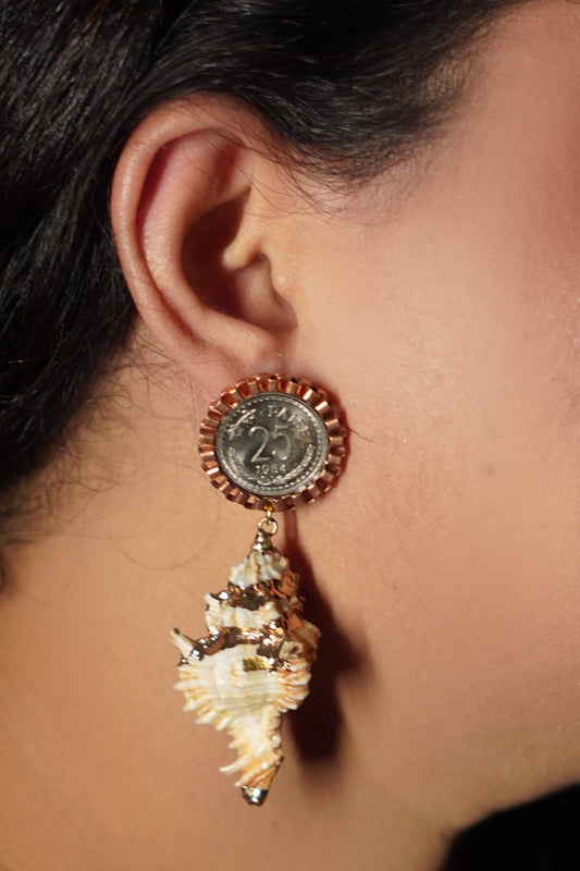 25 Paise Shell Earrings 