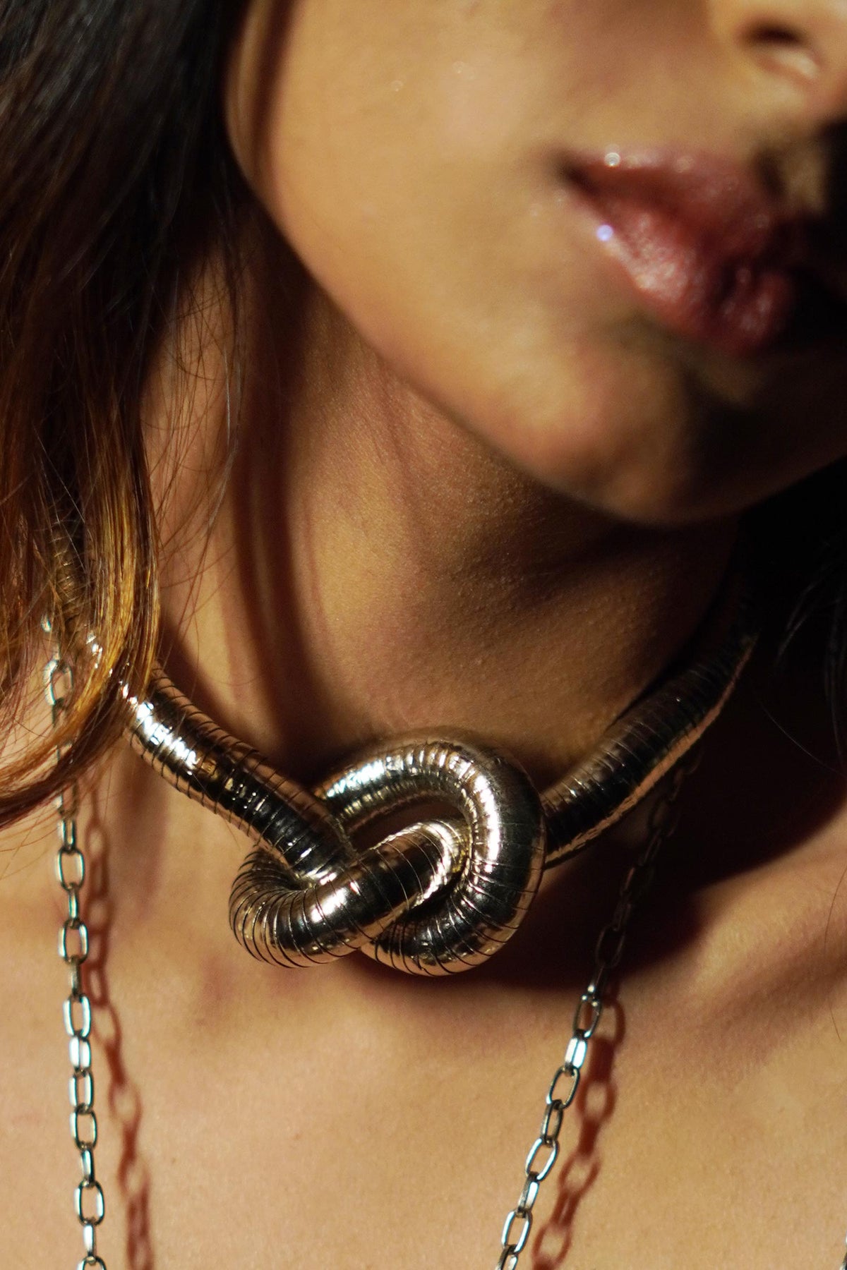 Single Knot Silver Metallic Necklace 