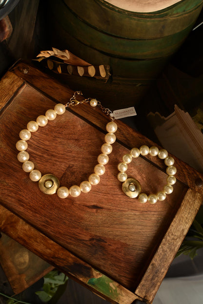 Pearl Embellished Choker 