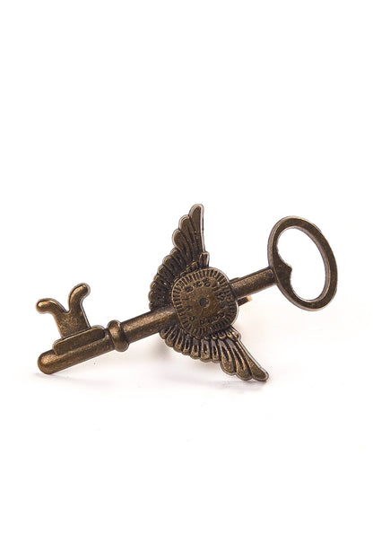 Key-Shaped Statement Ring 
