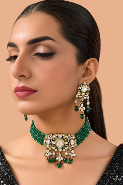 Emerald Green Kundan Choker Necklace Set 