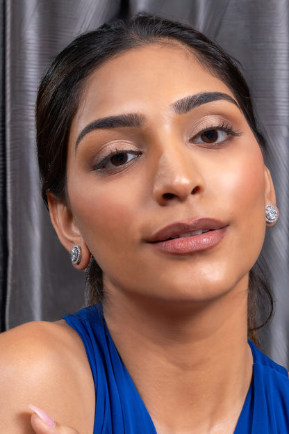 Halo Solitaire Studs 