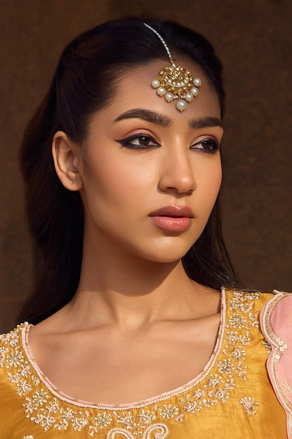 Chandrakin Embellished Maangtikka 