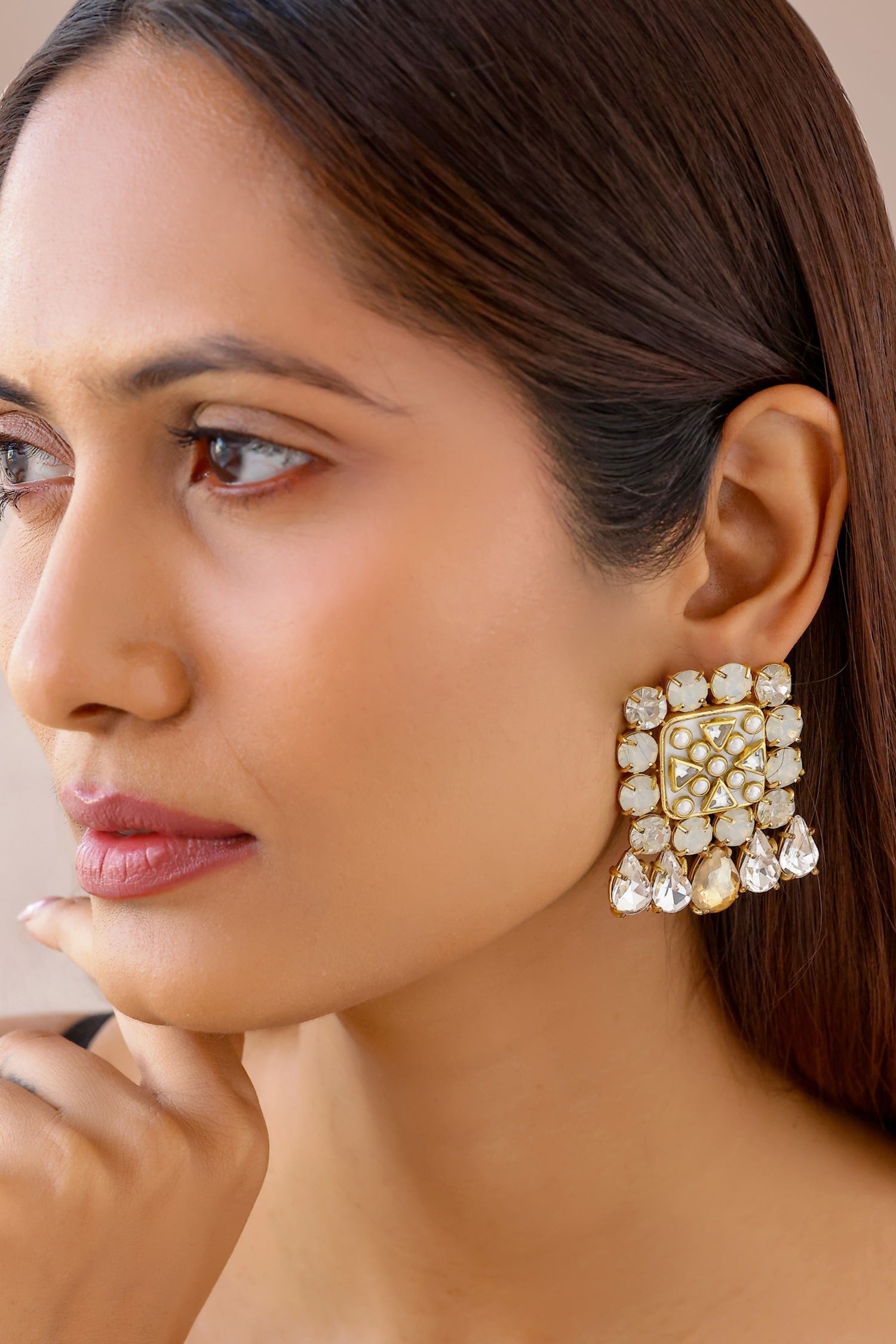 Veera Shell Stone & Crystal Stud Earrings 