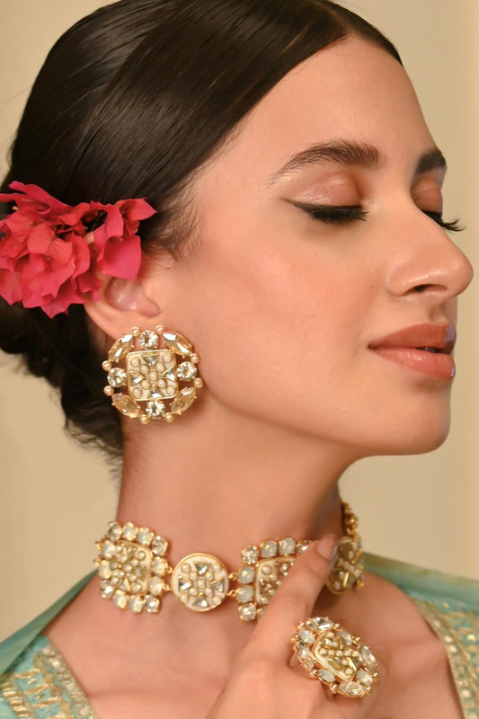 Suhaaya Mini Shell Stone Pearl & Kundan Stud Earrings 