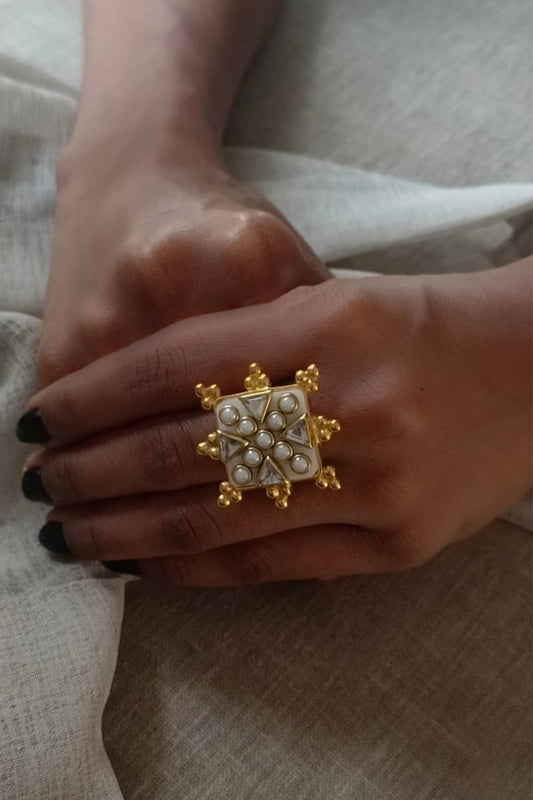 Viana Mini Ivory Shell Stone Pearl Kundan Ring 