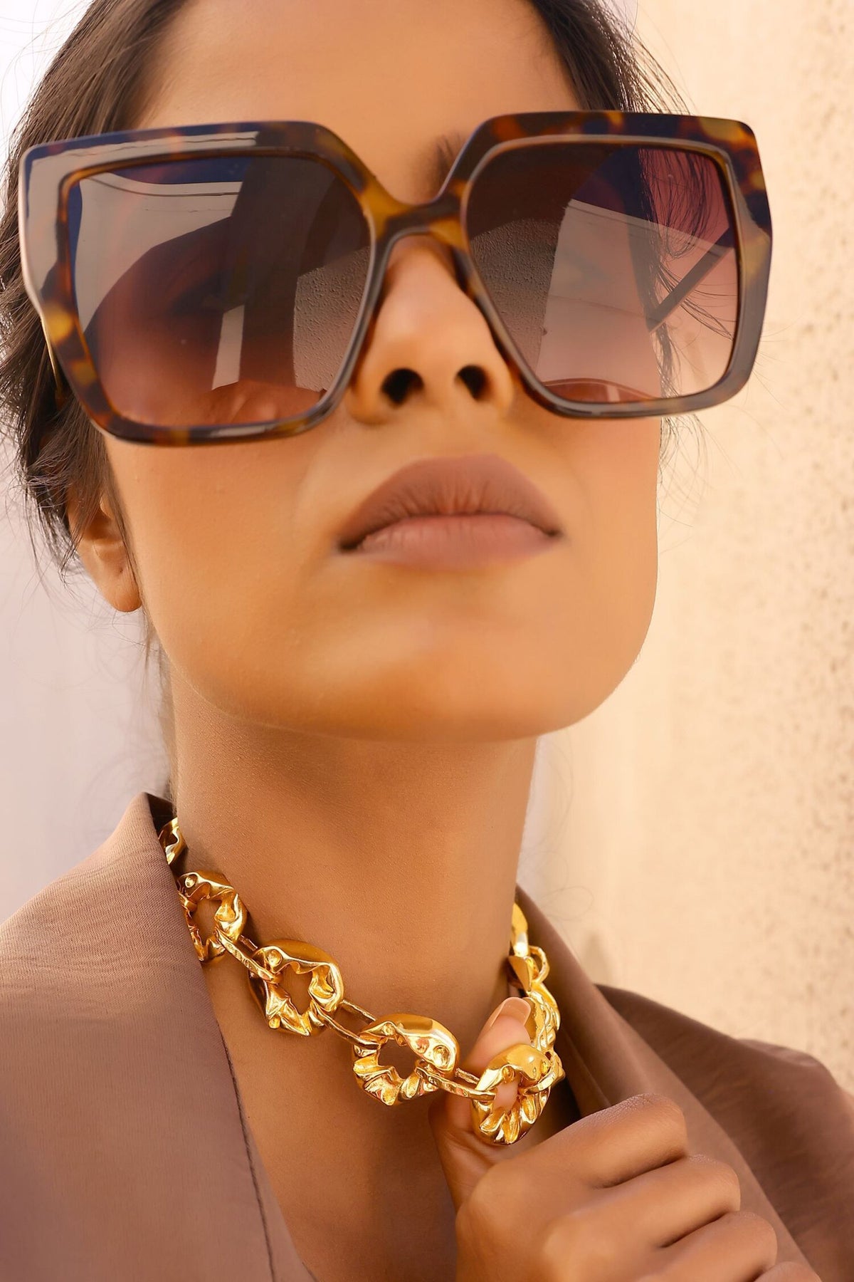 Pebble Molten Textured Motif Necklace 