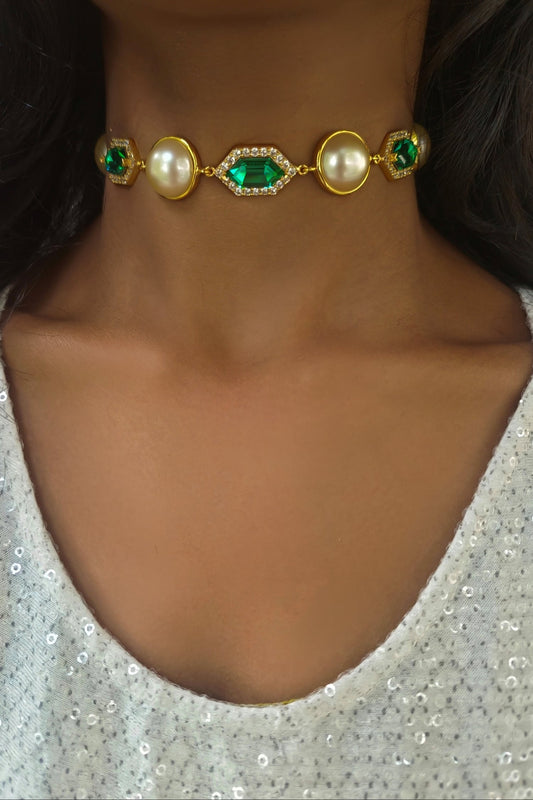 Cavi Pearl Pearl & Emerald Green Crystal Choker 