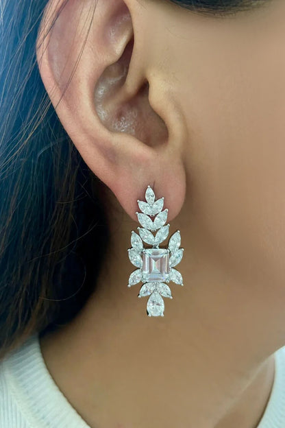 Baguette Roses Diamond Necklace Set 