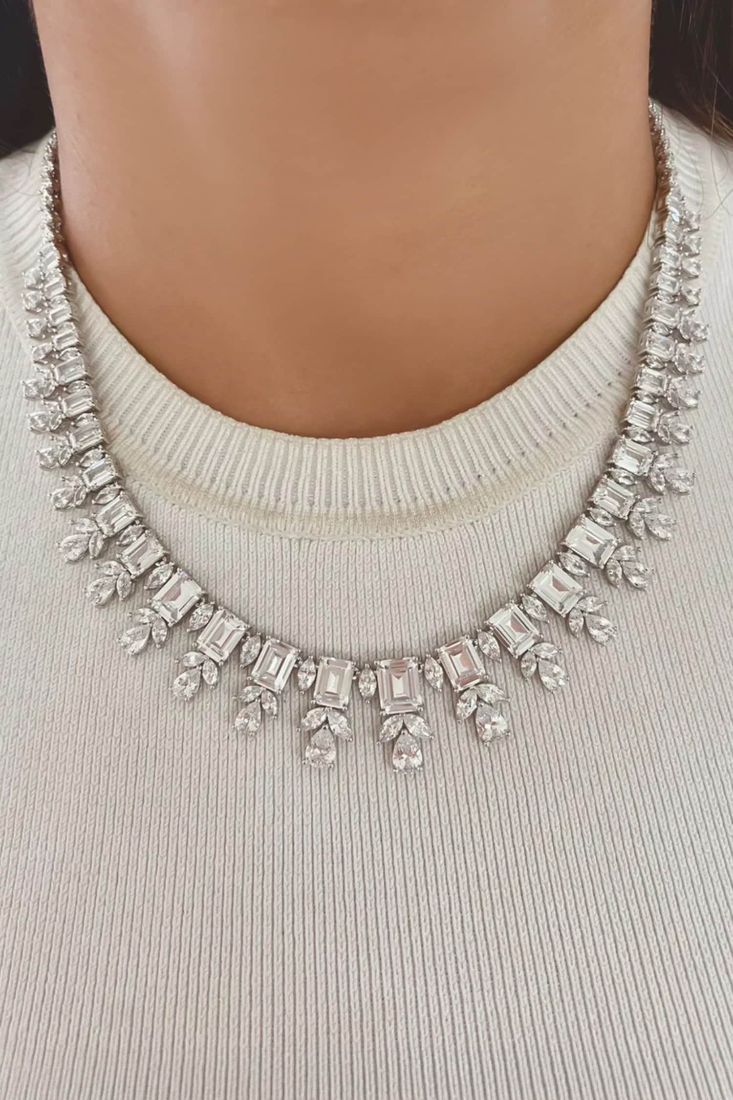 Baguette Roses Diamond Necklace Set 
