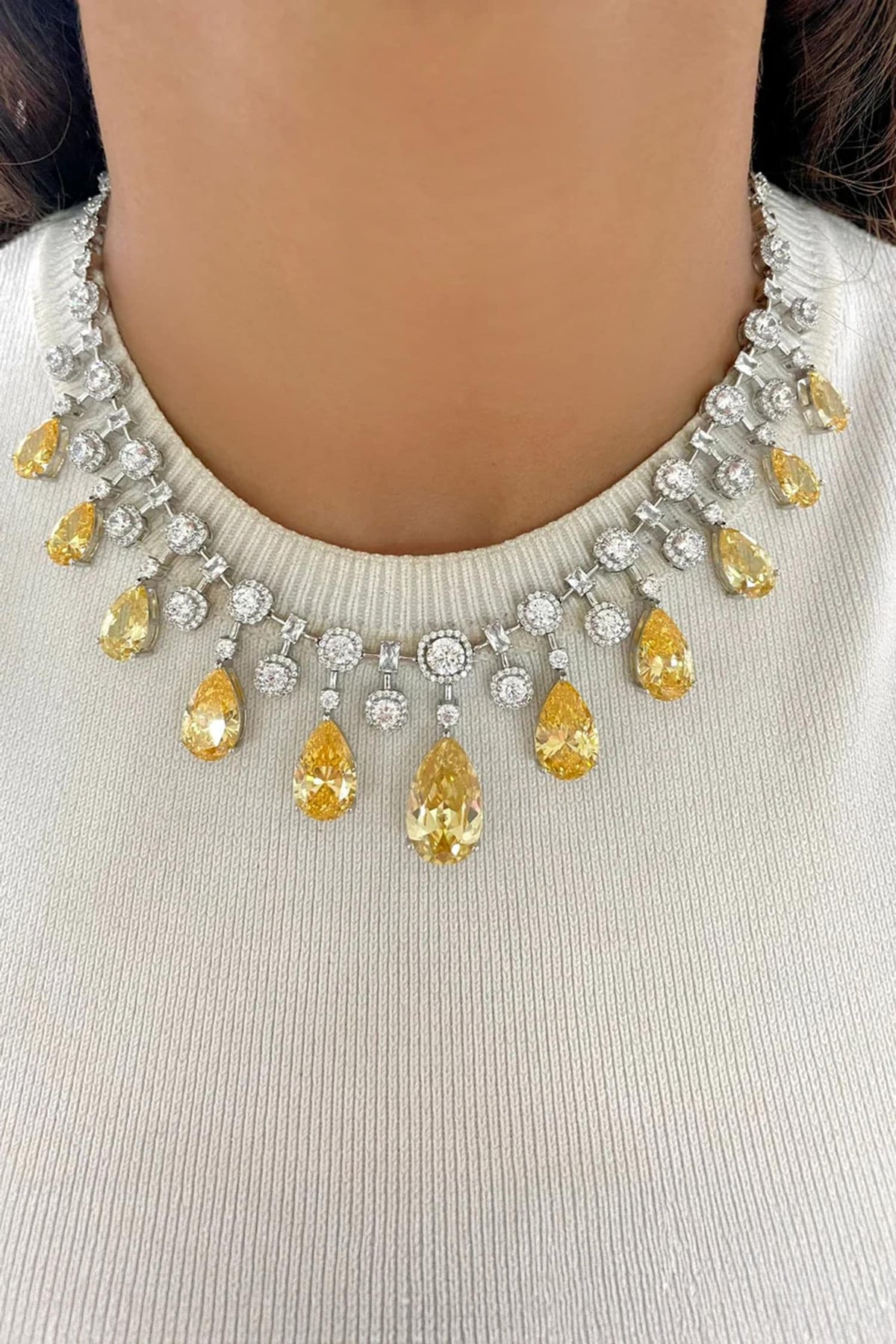 Rabta Citrine Tear Drops Circular Diamond Necklace Set 