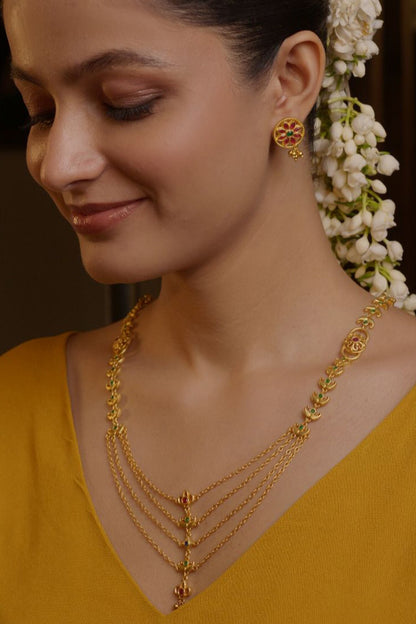 Floral Grace Embellished Necklace Set 