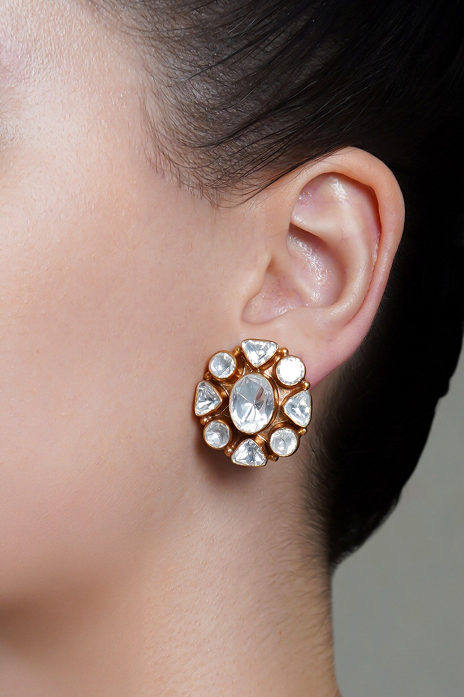 Glimmer Nest Kundan Stud Earrings 