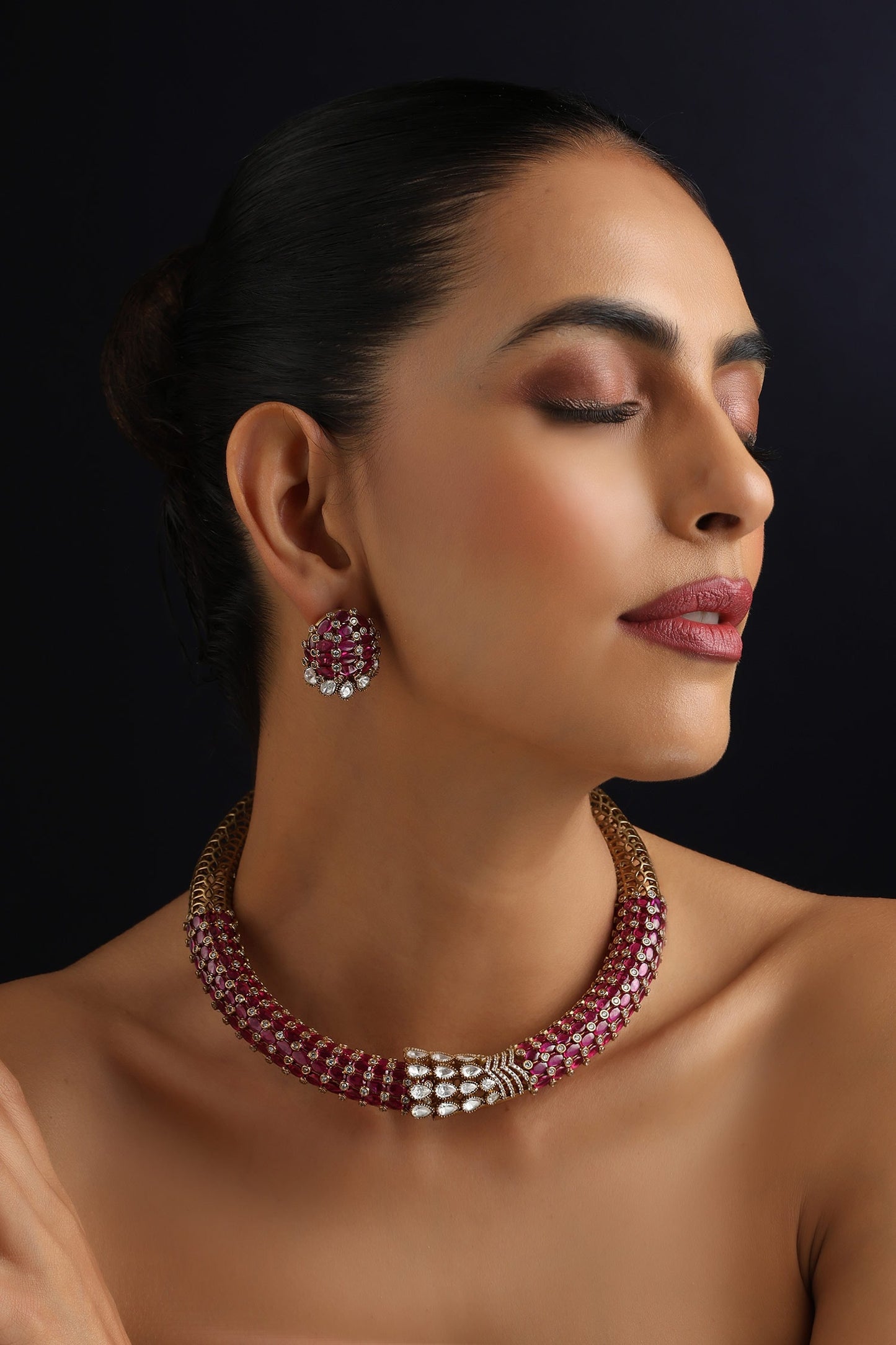 Ruby Hasli Necklace Set 
