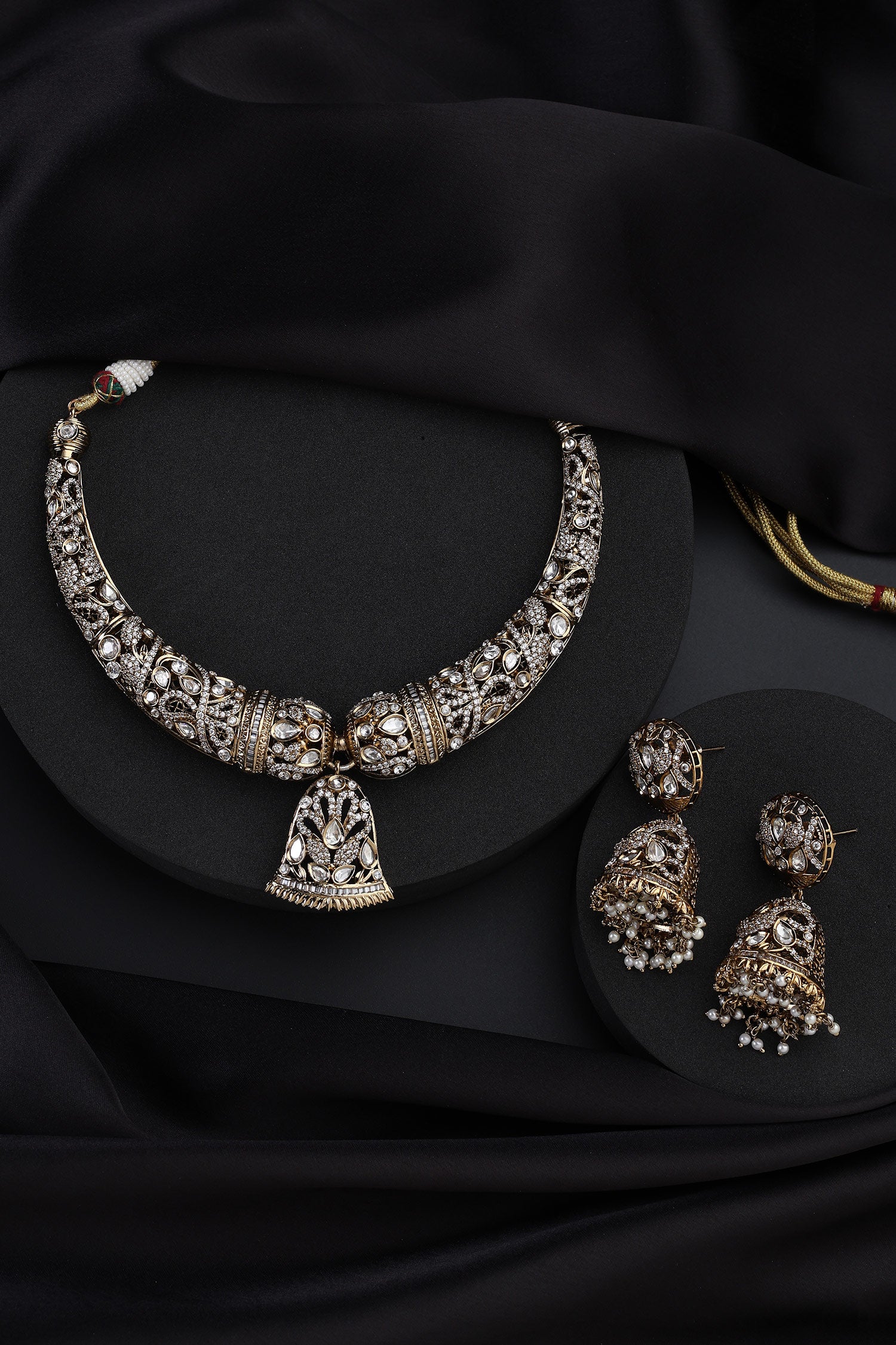 Gold Victorian Polki Hasli Necklace Set 