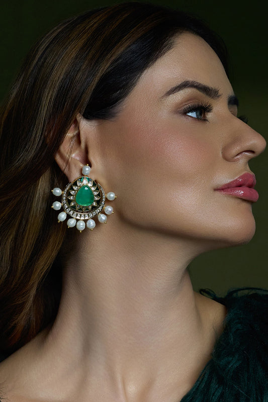 Royal Veil Emerald Studs 