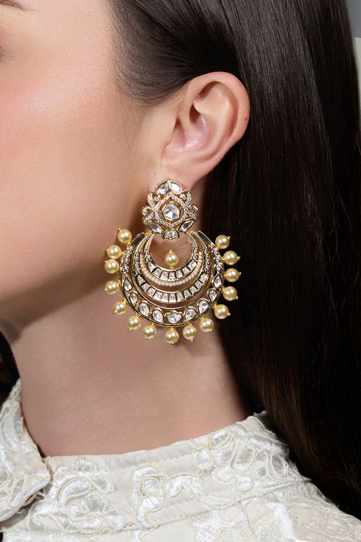 Noor E Kundan Embellished Chandbalis 
