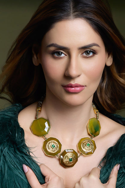 Majestic Enchant Necklace 