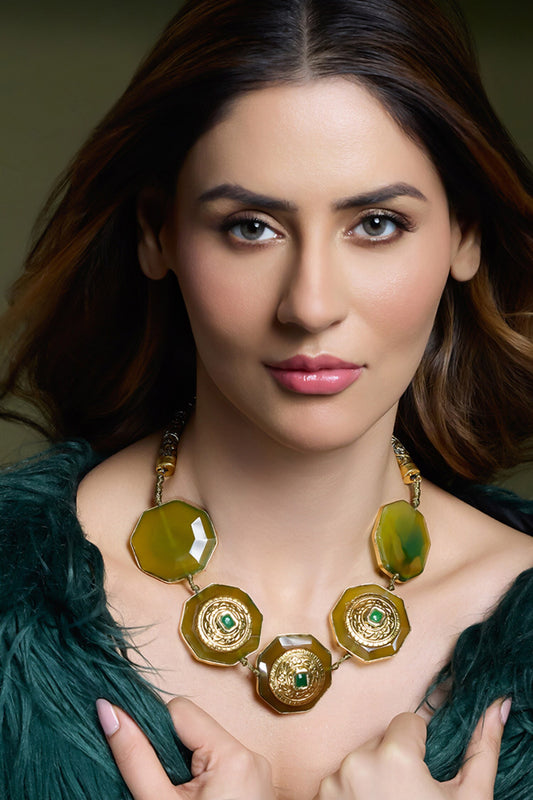 Majestic Enchant Necklace 