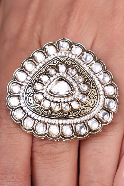 Regal Kundan Studded Ring 
