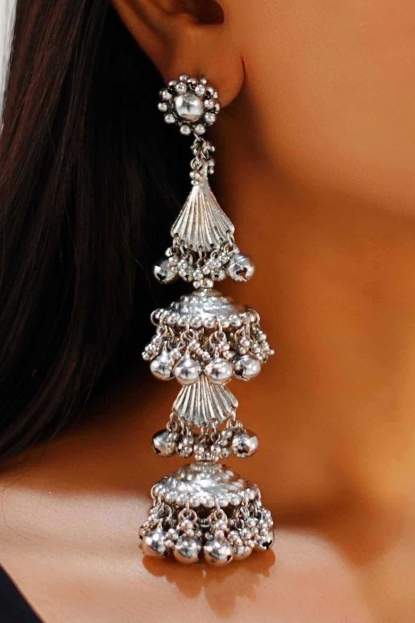 Sira Embellished Earrings 