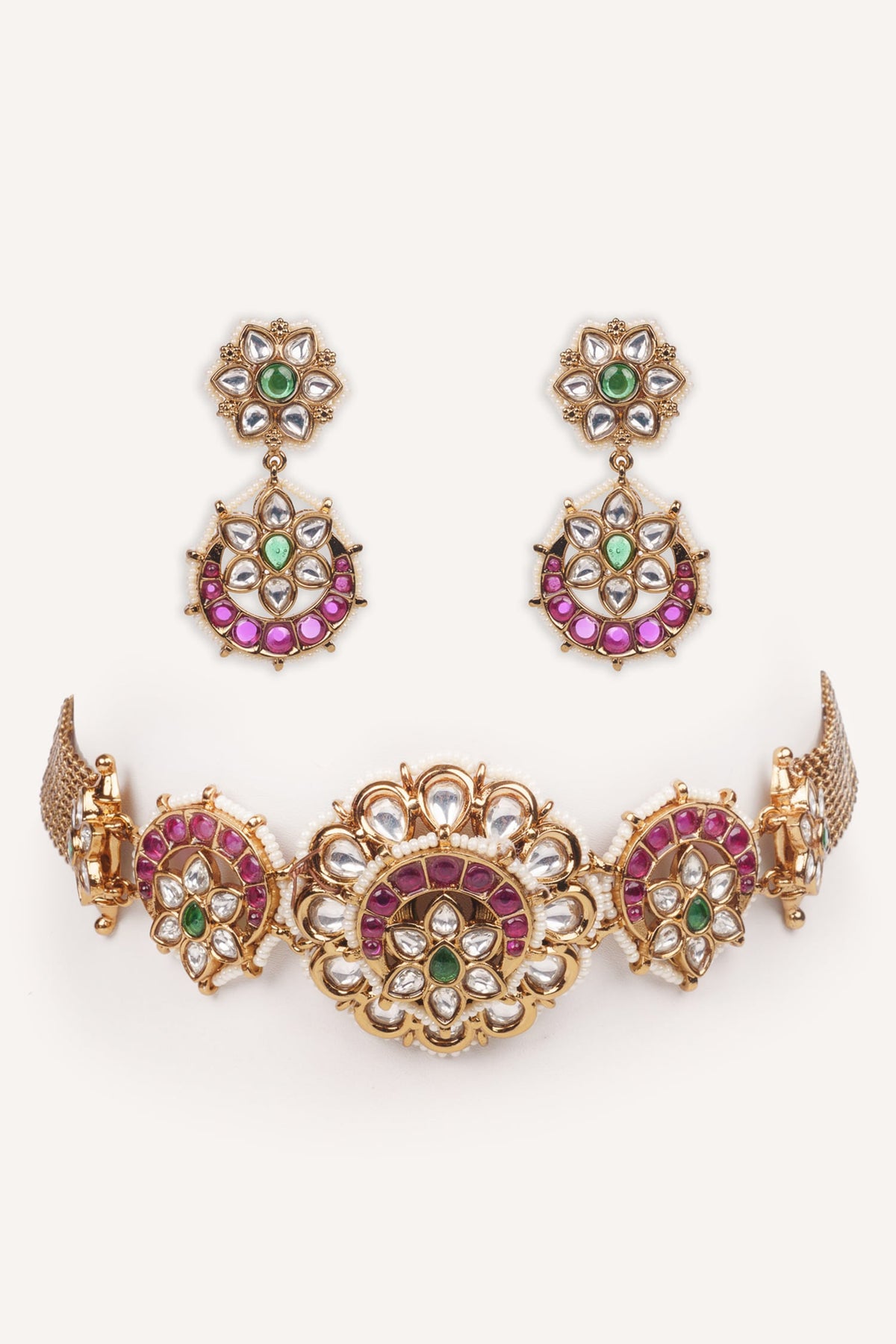 Floral Carved Choker With Earrings 