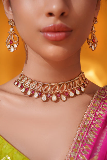 Cutout & Teardrop Necklace Set 