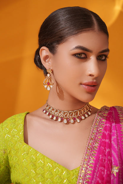 Cutout & Teardrop Necklace Set 